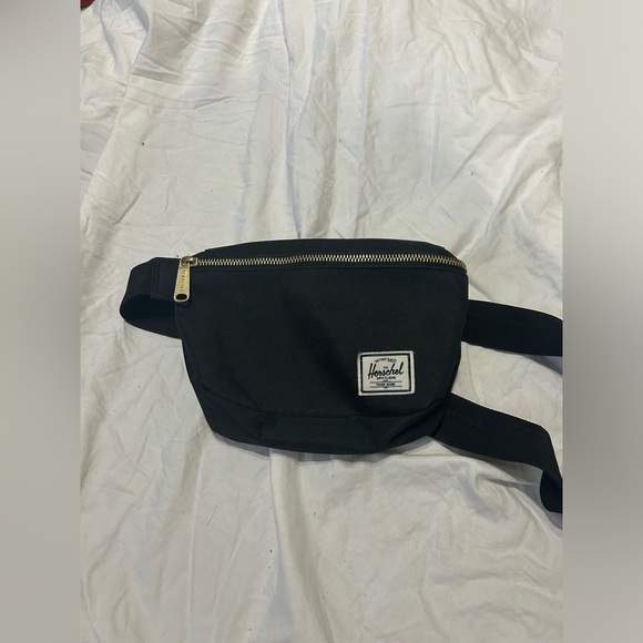 Herschel black belt bag - Picture 1 of 7